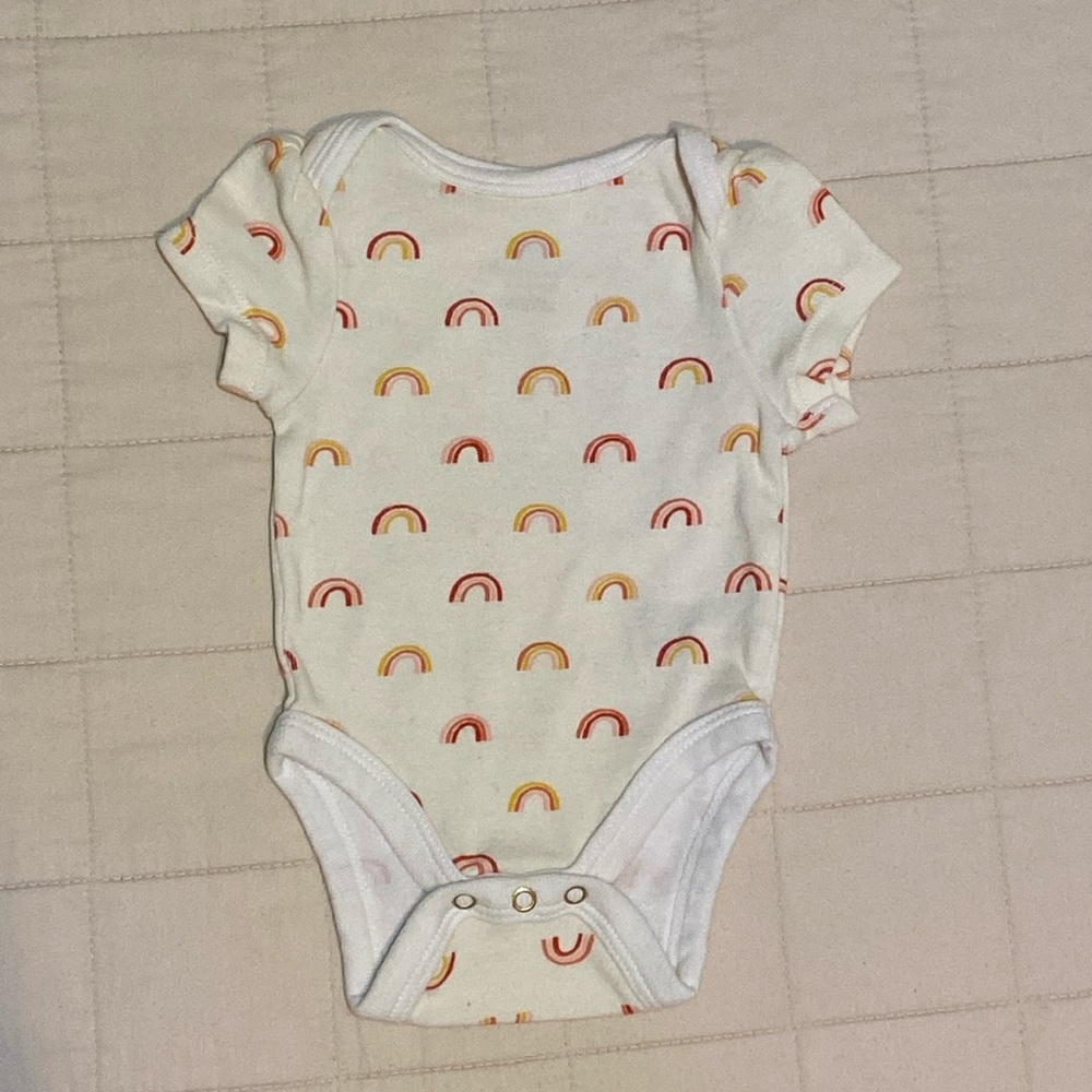 Cloud Island Rainbow Onesie Newborn-0M